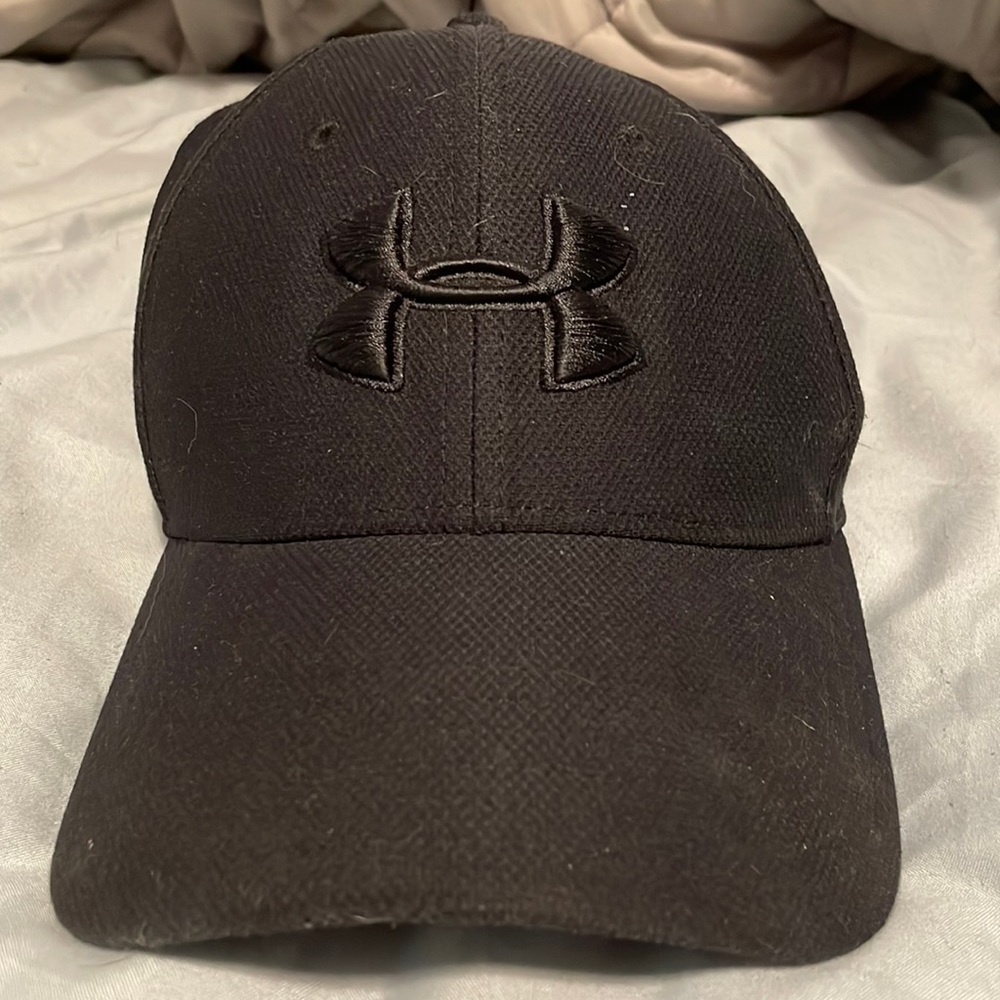 Men’s M/L Under Armour baseball cap